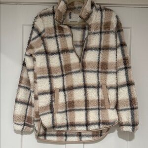 Abercrombie neutral Sherpa size small
